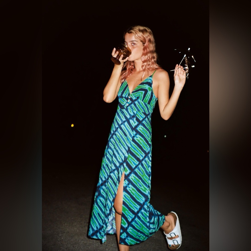 UO Rooftop Slit Midi Dress, Size Small